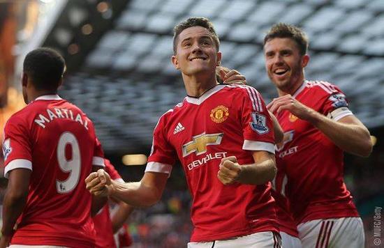 曼过去经历 曼过去经历