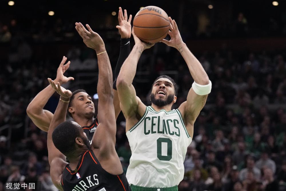 董健的果断 董健的果断