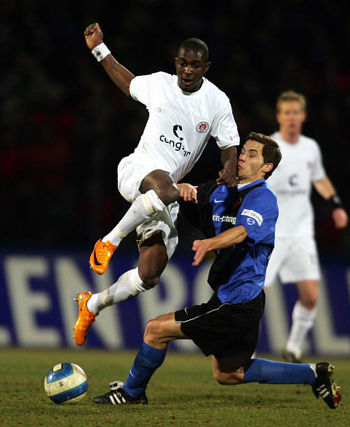 的签约之一 的签约之一